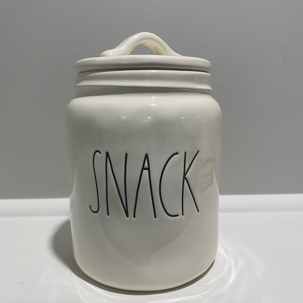 Rae Dunn Snack canister
